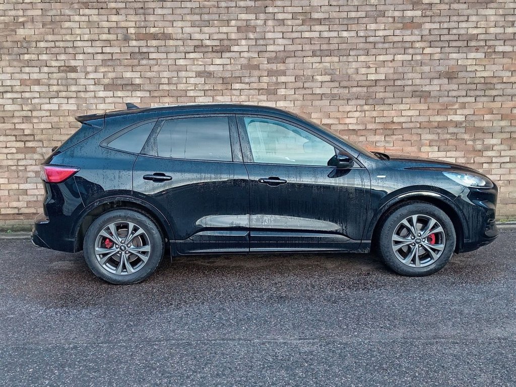 Used Ford Kuga 2022 for sale - 77171771: Photo 2