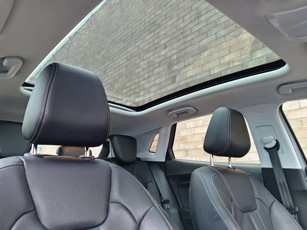 Used Vauxhall Grandland X 2021 for sale - 77355978: Photo 2