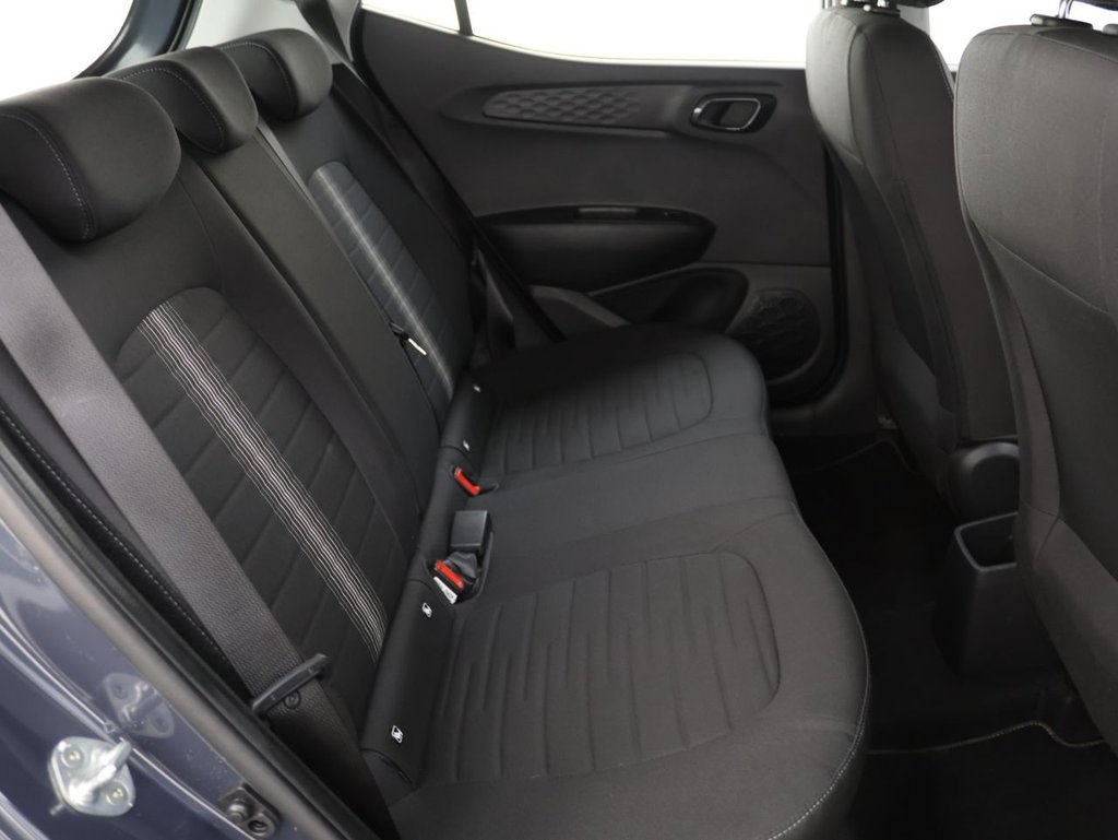 Used Hyundai i10 2021 for sale - 76542176: Photo 16