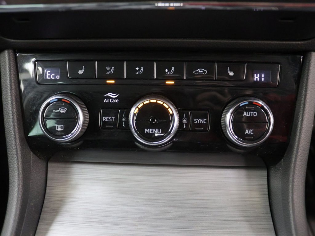 Used Skoda Superb 2020 for sale - 76632026: Photo 16