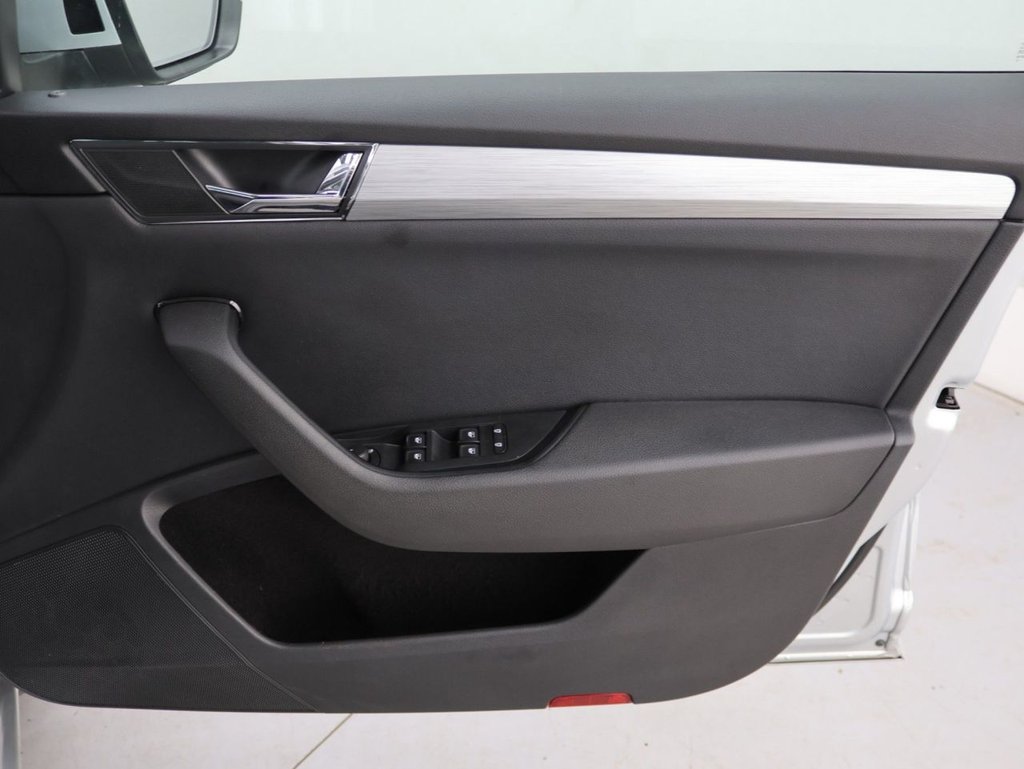 Used Skoda Superb 2020 for sale - 76632026: Photo 26