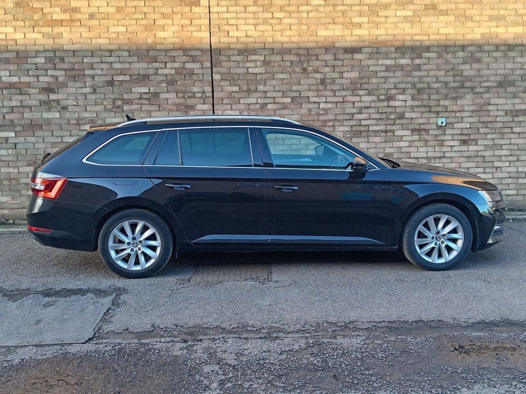 Used Skoda Superb 2021 for sale - 76581955: Photo 2