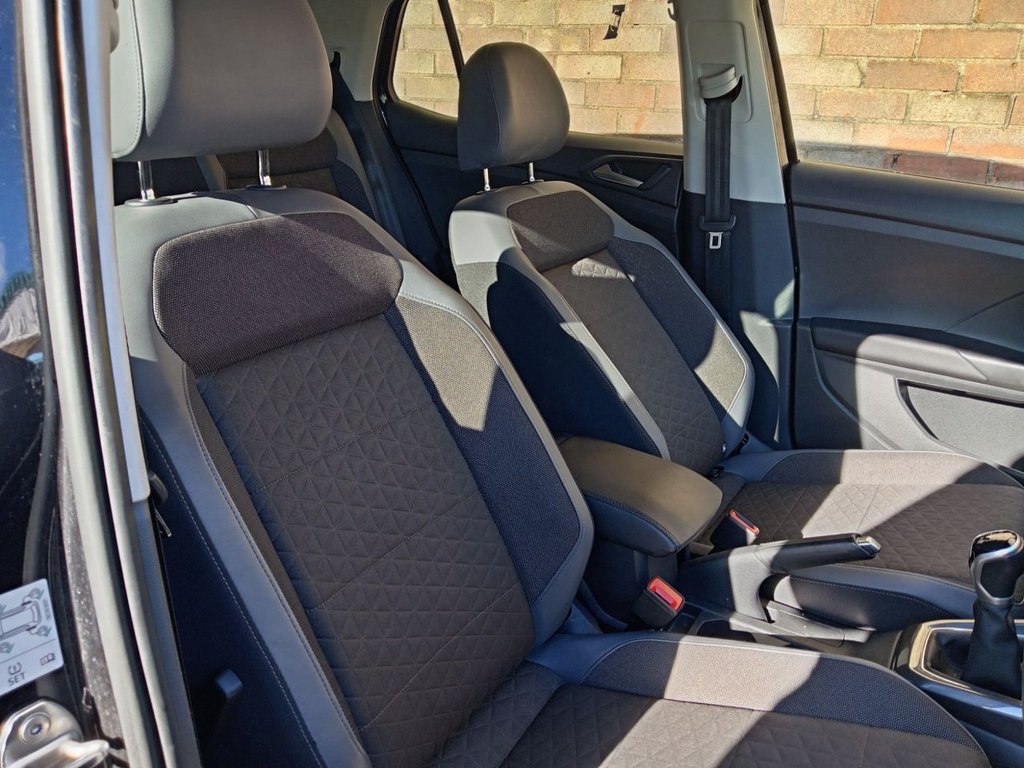 Used Volkswagen T-Cross 2023 for sale - 77571805: Photo 5