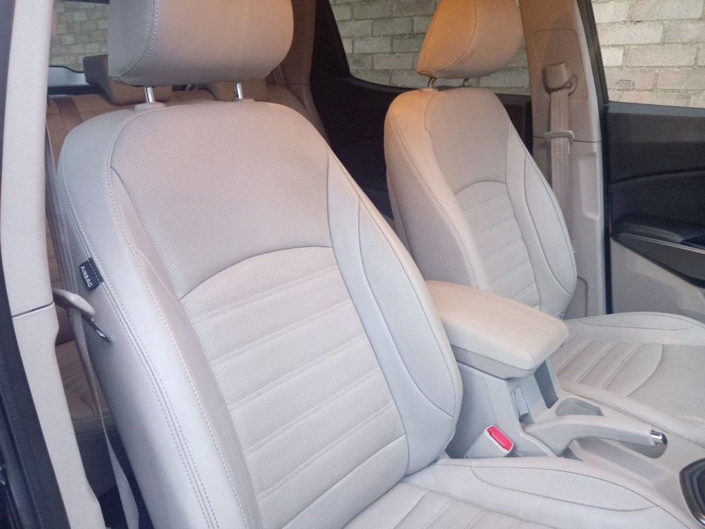 Used Ssangyong Tivoli 2023 for sale - 77534041: Photo 3