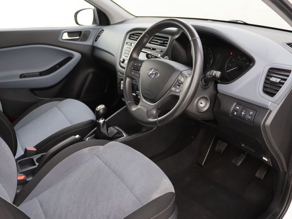 Used Hyundai i20 2016 for sale - 76570021: Photo 10