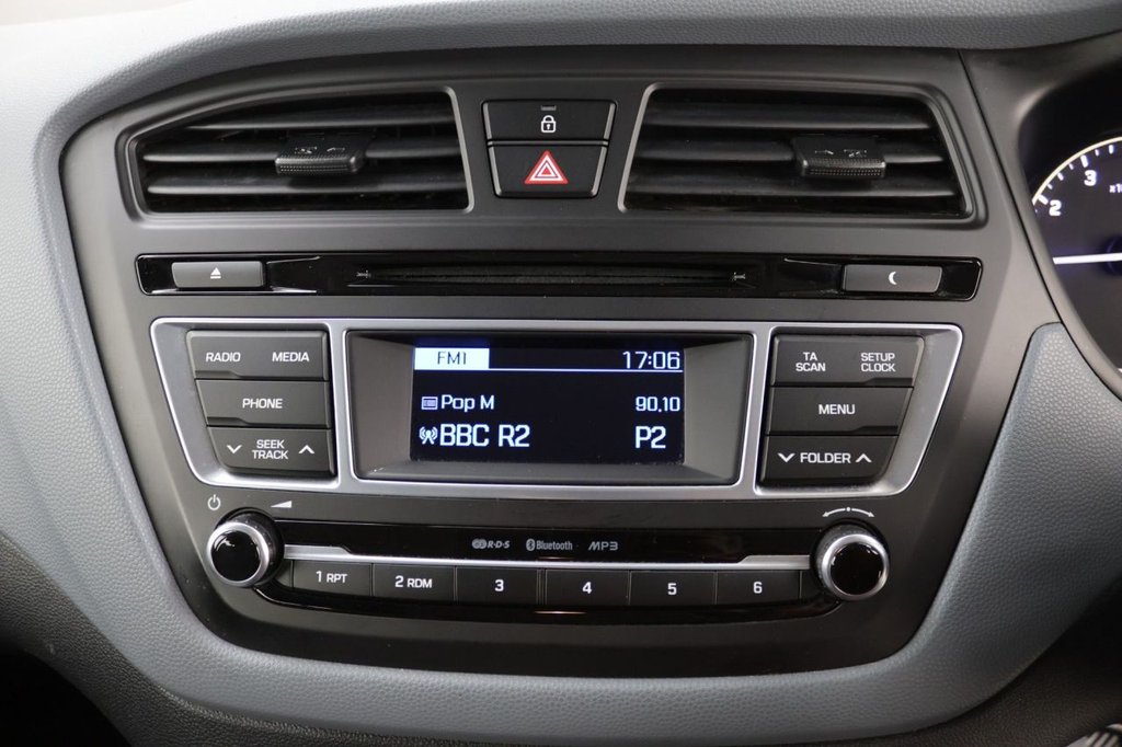 Used Hyundai i20 2016 for sale - 76570021: Photo 14