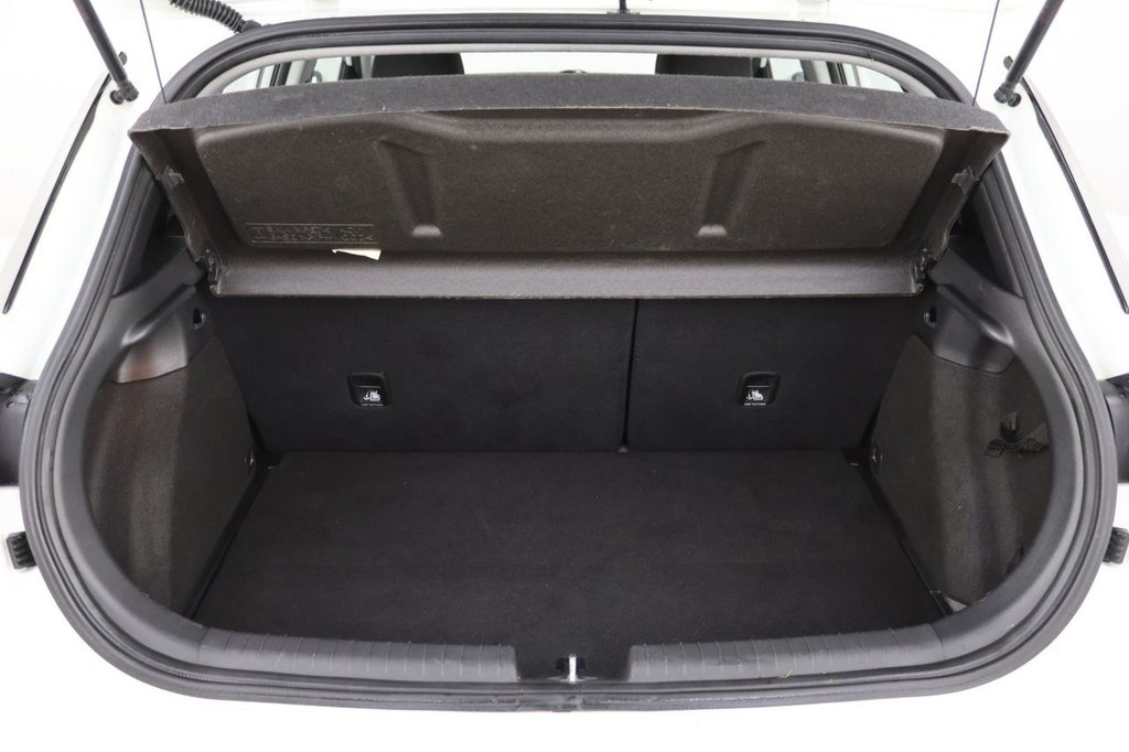 Used Hyundai i20 2016 for sale - 76570021: Photo 23