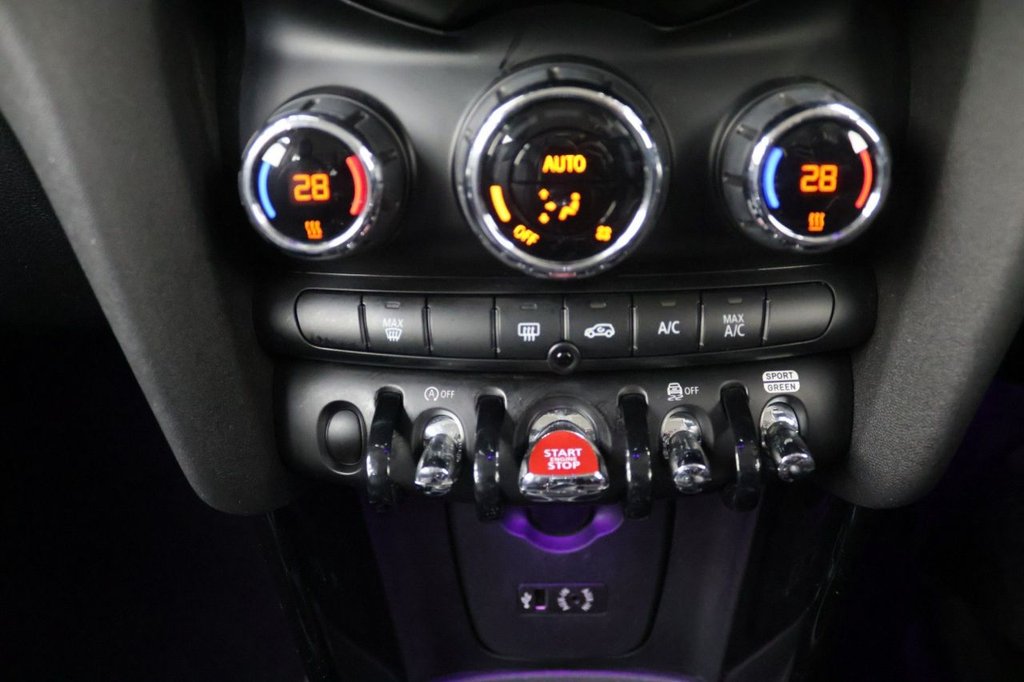 Used MINI Hatch 2018 for sale - 77792423: Photo 12