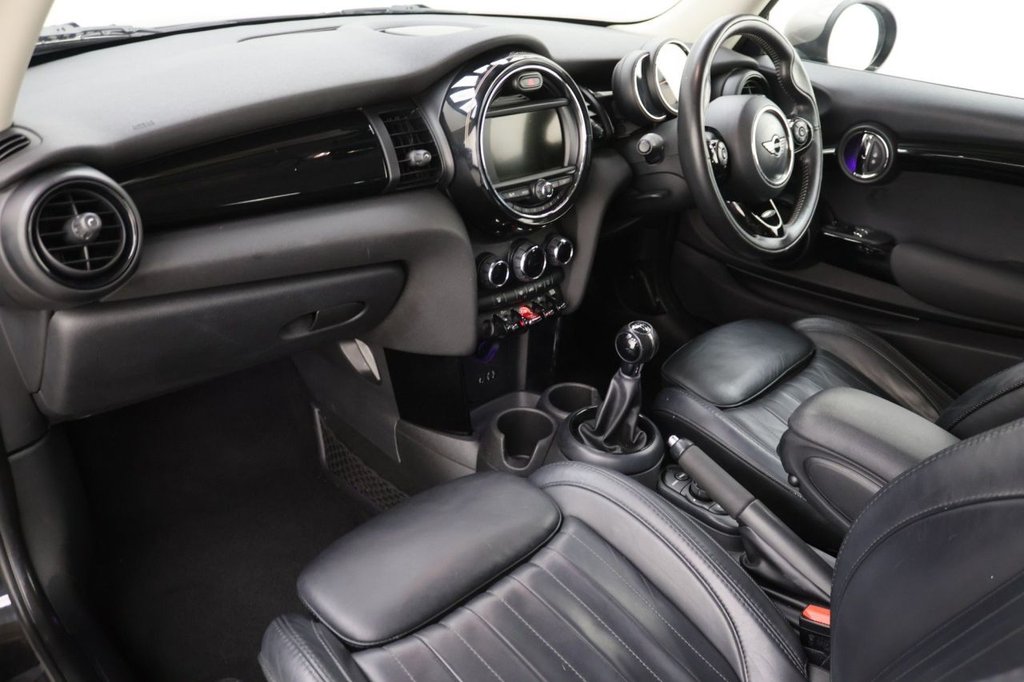 Used MINI Hatch 2018 for sale - 77792423: Photo 19