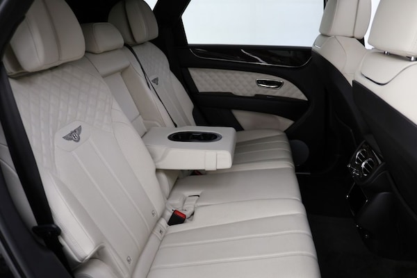 Used Bentley Bentayga 2021 for sale - 76210224: Photo 25