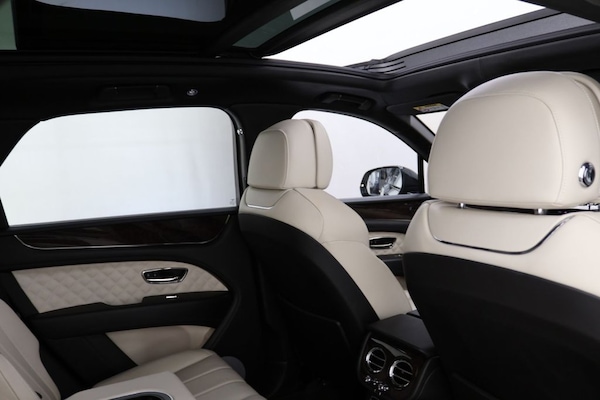 Used Bentley Bentayga 2021 for sale - 76210224: Photo 3