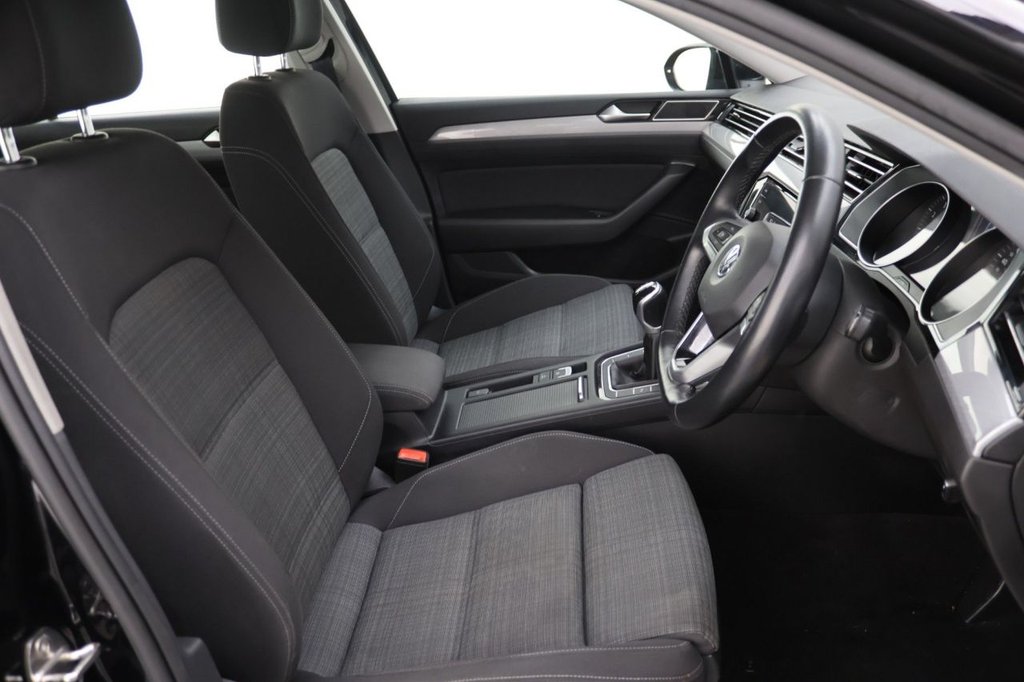 Used Volkswagen Passat 2019 for sale - 77250039: Photo 12