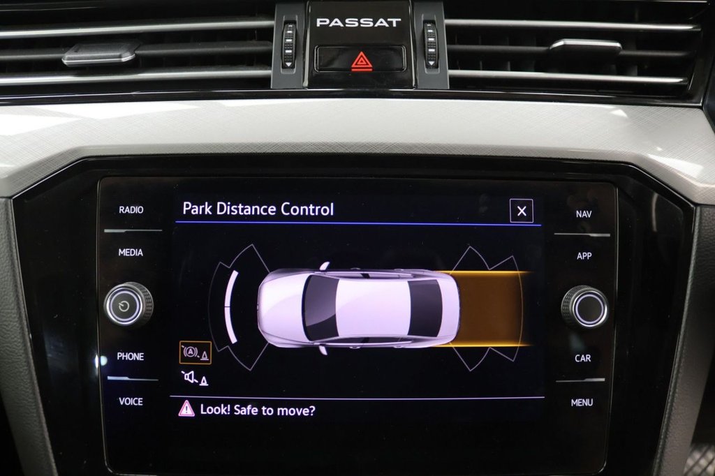 Used Volkswagen Passat 2019 for sale - 77250039: Photo 15