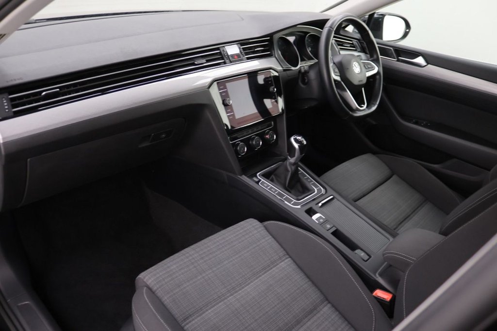 Used Volkswagen Passat 2019 for sale - 77250039: Photo 23