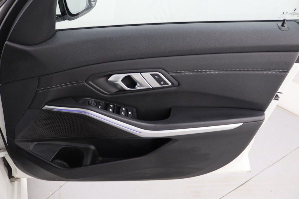 Used BMW 3 Series 2019 for sale - 78199859: Photo 25