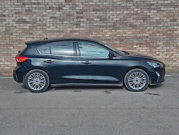 Used Ford Focus 2020 for sale - 77748301: Photo