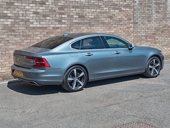 Used Volvo S90 2017 for sale - 79197076: Photo