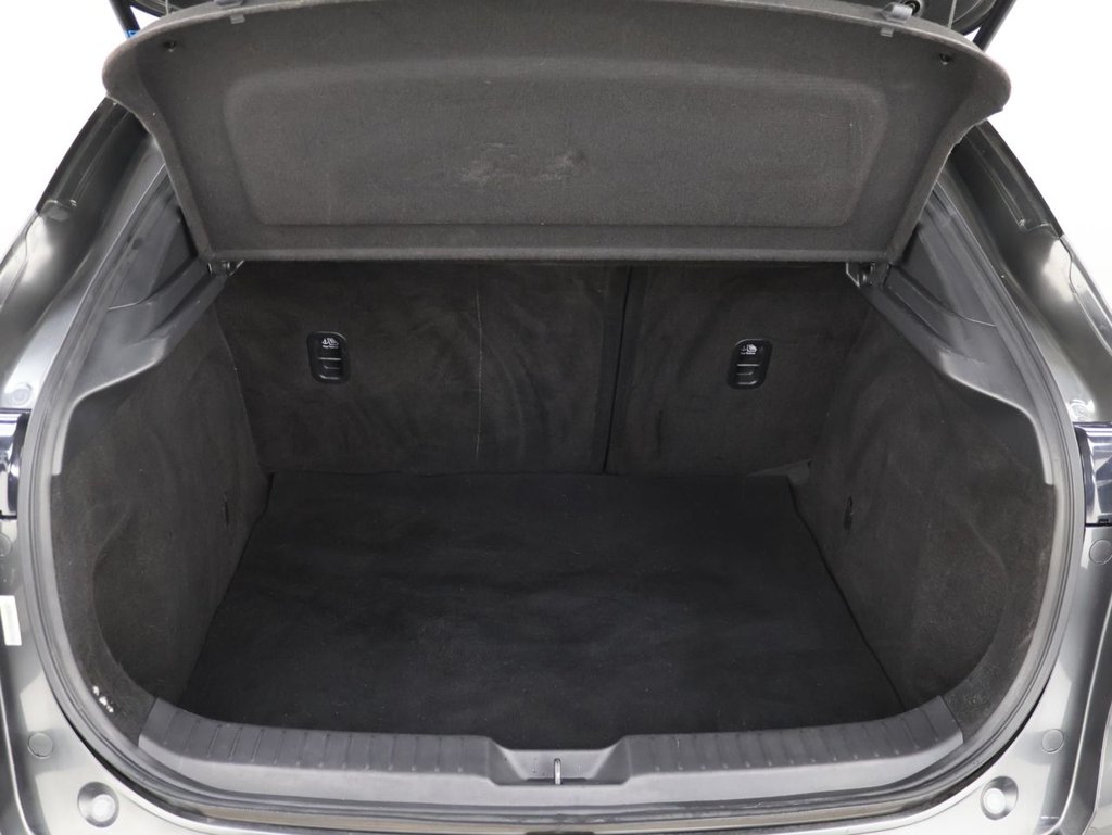 Used Mazda CX-30 2021 for sale - 76867233: Photo 24