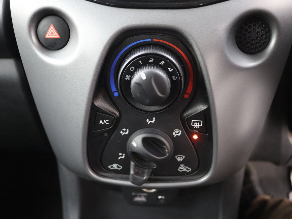 Used Toyota AYGO 2021 for sale - 76698400: Photo 13