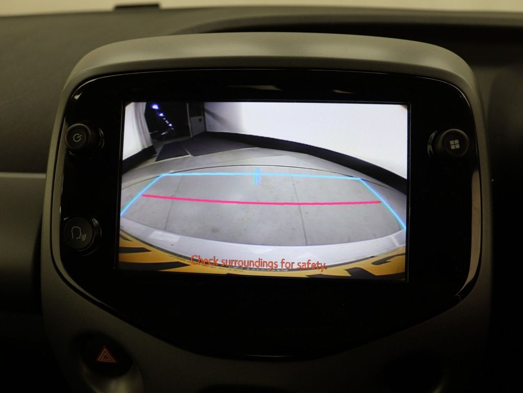 Used Toyota AYGO 2021 for sale - 76698400: Photo 15