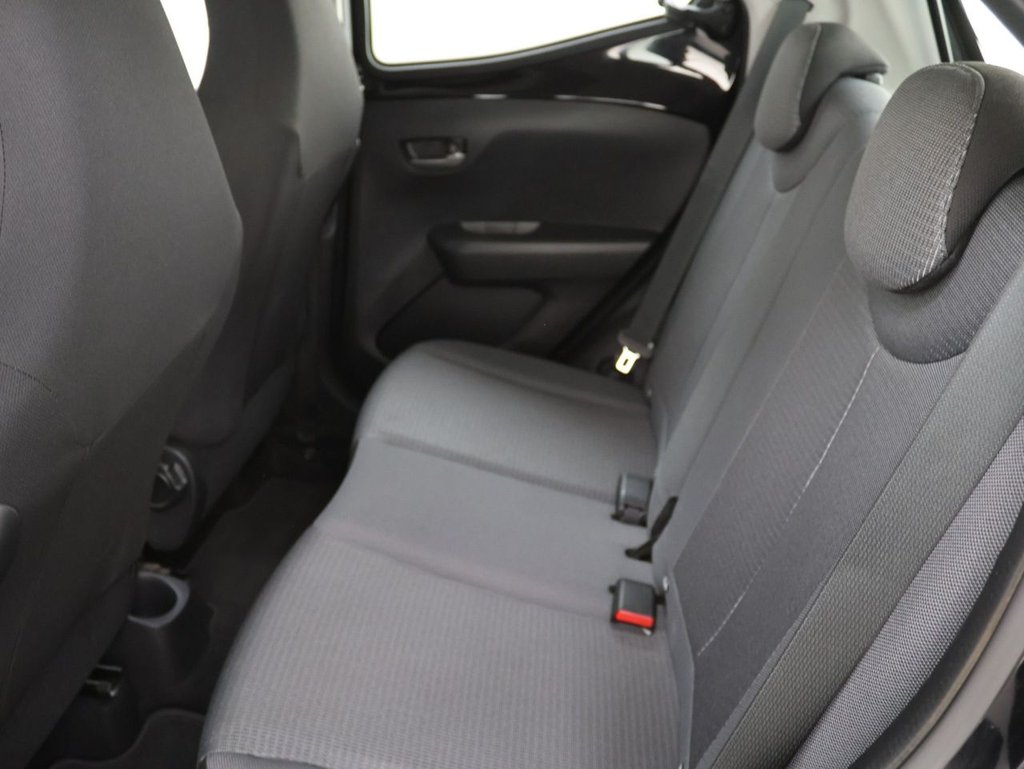 Used Toyota AYGO 2021 for sale - 76698400: Photo 20