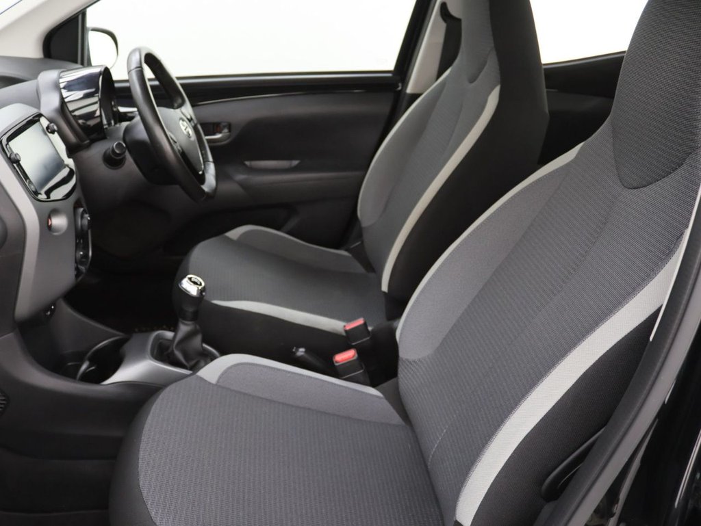 Used Toyota AYGO 2021 for sale - 76698400: Photo 21