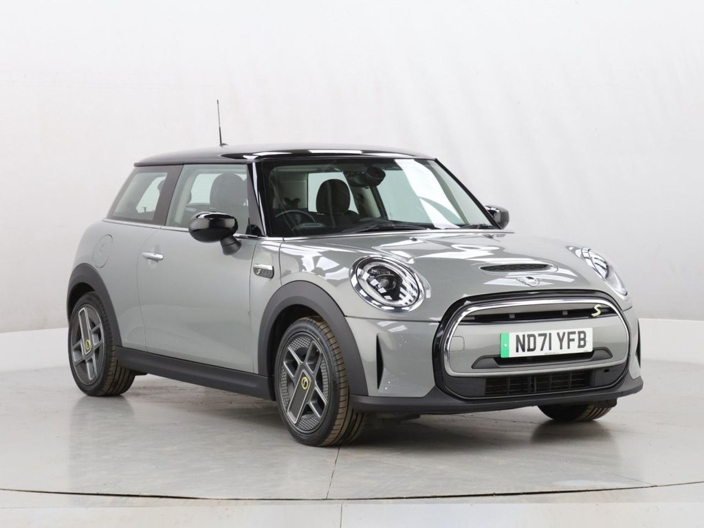 Used MINI Hatch 2021 for sale - 77779901: Photo 2