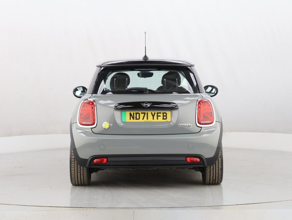 Used MINI Hatch 2021 for sale - 77779901: Photo 9