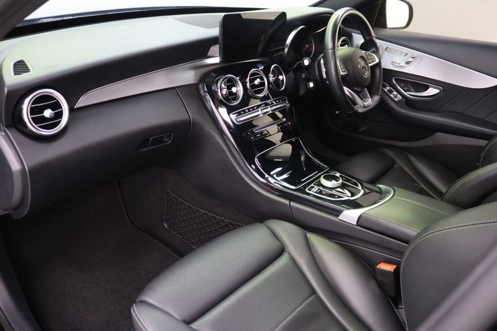Used Mercedes-Benz C Class 2018 for sale - 77680507: Photo 25