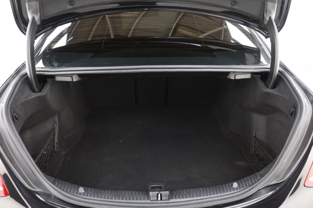 Used Mercedes-Benz C Class 2018 for sale - 77680507: Photo 26