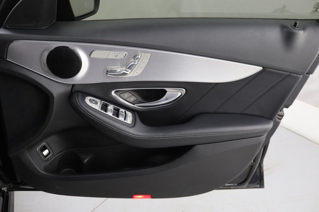 Used Mercedes-Benz C Class 2018 for sale - 77680507: Photo 28