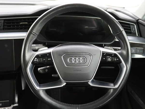 Used Audi e-tron 2022 for sale - 76300878: Photo 20
