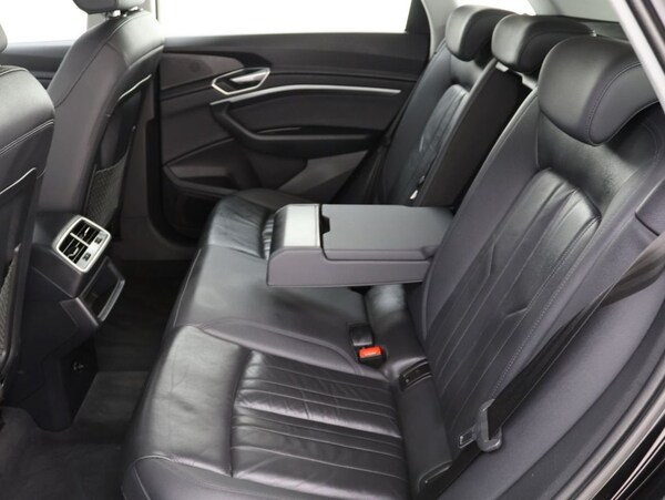 Used Audi e-tron 2022 for sale - 76300878: Photo 21