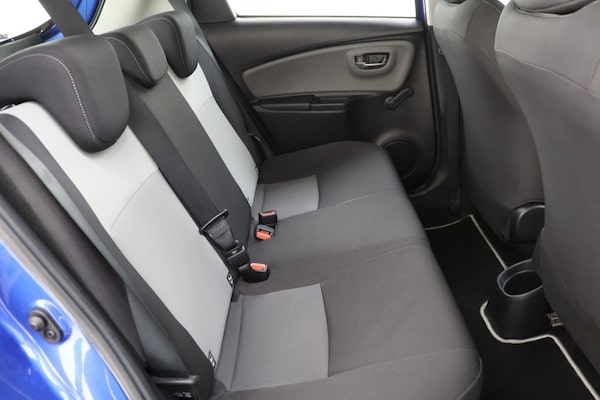 Used Toyota Yaris 2018 for sale - 76300879: Photo 17