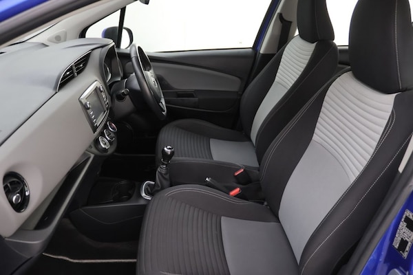 Used Toyota Yaris 2018 for sale - 76300879: Photo 22