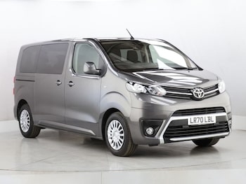 Used Toyota PROACE CITY Verso 2020 for sale - 76300882: Photo 2
