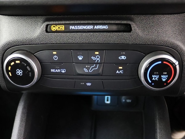 Used Ford Focus 2020 for sale - 76300883: Photo 17