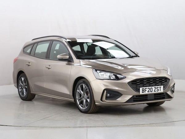 Used Ford Focus 2020 for sale - 76300883: Photo 2