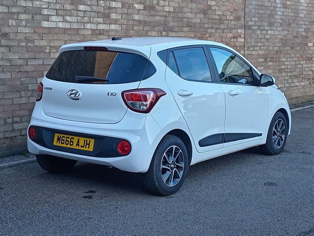 Used Hyundai i10 2018 for sale - 76923401: Photo 3