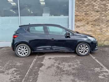 Used Renault Clio 2016 for sale - 74709227: Photo