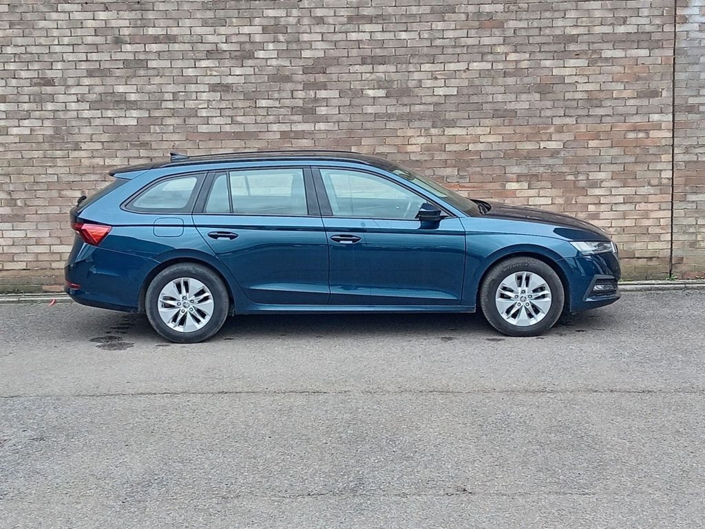 Used Skoda Octavia 2022 for sale - 77692783: Photo 2