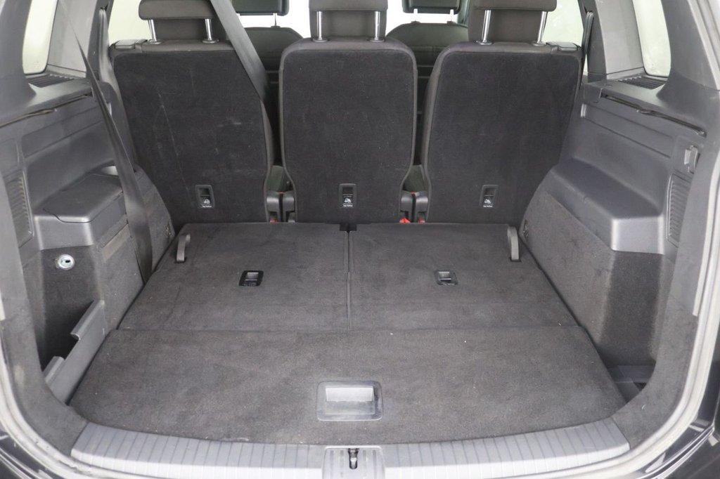 Used Volkswagen Touran 2020 for sale - 77477787: Photo 27