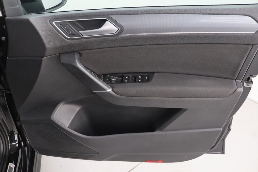 Used Volkswagen Touran 2020 for sale - 77477787: Photo 28