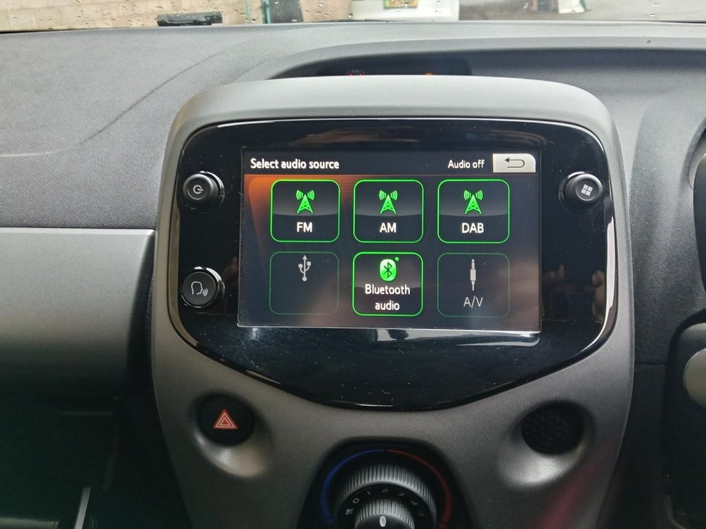 Used Toyota AYGO 2022 for sale - 76541963: Photo 10