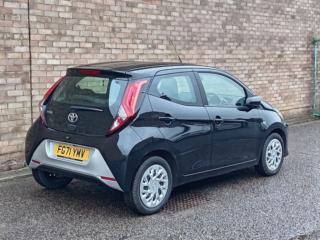 Used Toyota AYGO 2022 for sale - 76541963: Photo 5