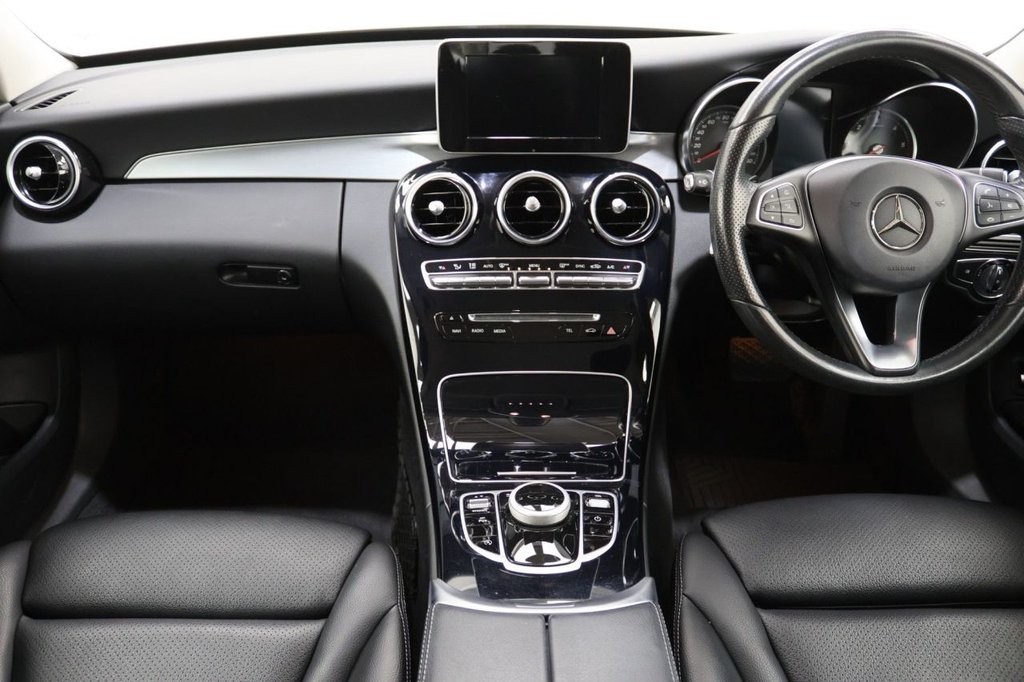 Used Mercedes-Benz C Class 2019 for sale - 76941565: Photo 18