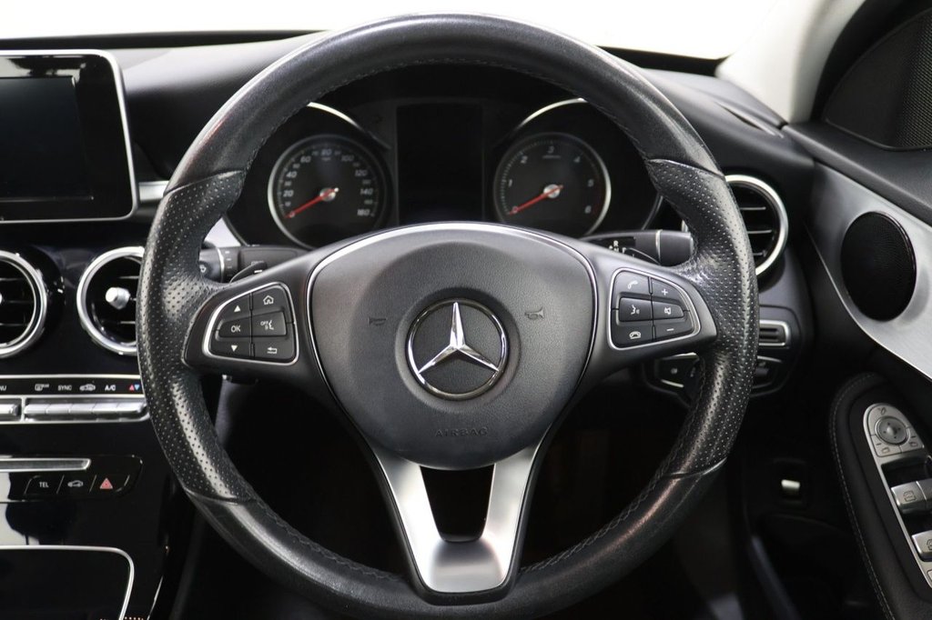 Used Mercedes-Benz C Class 2019 for sale - 76941565: Photo 20