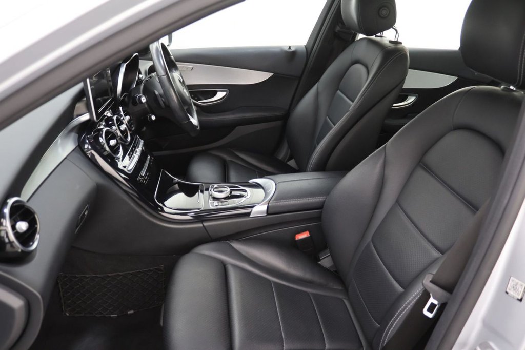 Used Mercedes-Benz C Class 2019 for sale - 76941565: Photo 22