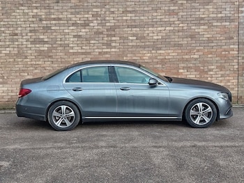 Used Mercedes-Benz E Class 2019 for sale - 77666751: Photo