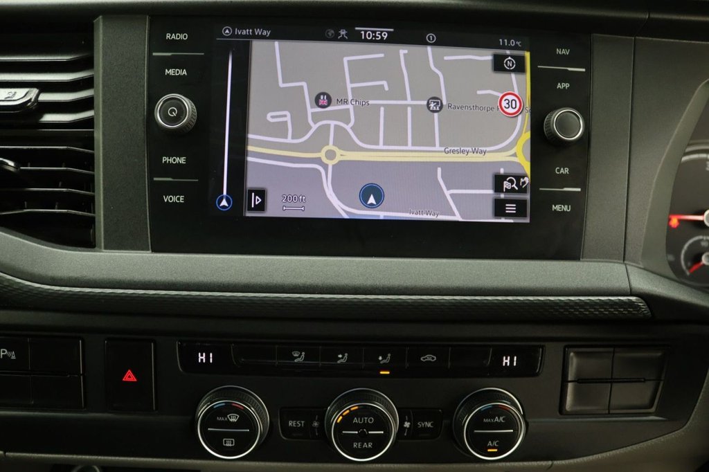 Used Volkswagen Transporter Shuttle 2022 for sale - 76558802: Photo 15